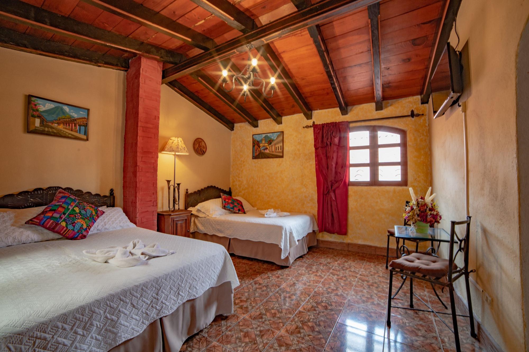 Hotel Gran Plaza Euromaya Антигуа-Гватемала Экстерьер фото