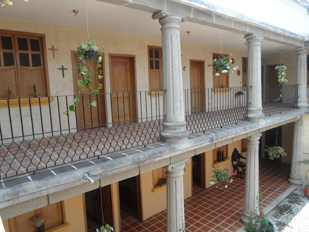 Hotel Gran Plaza Euromaya Антигуа-Гватемала Экстерьер фото